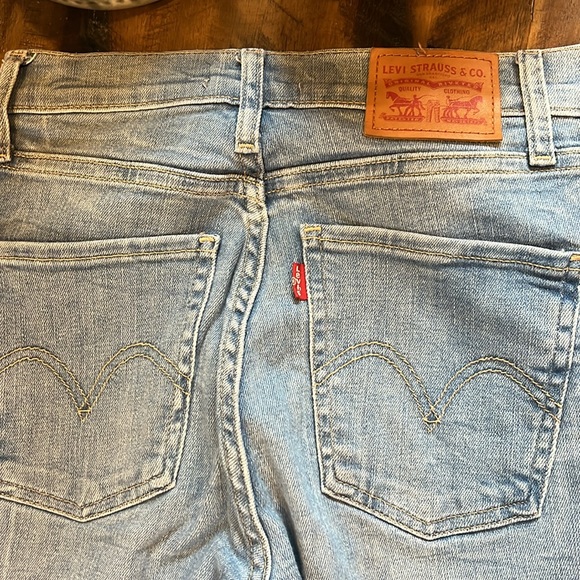 Levi’s mile high super skinny jeans - Picture 3 of 7